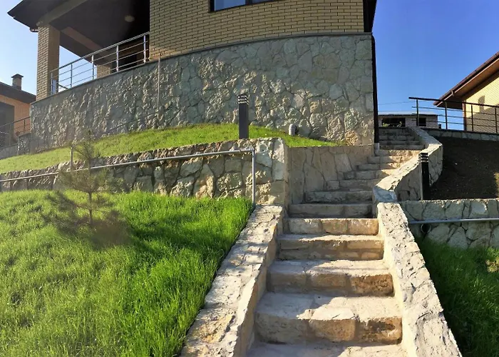 Aurora Villas
