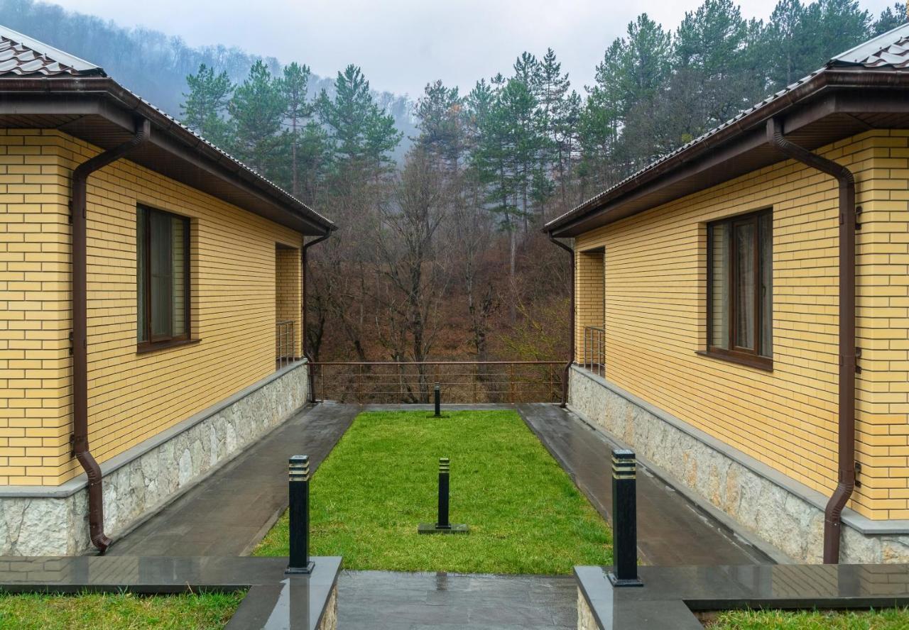 Aurora Villa